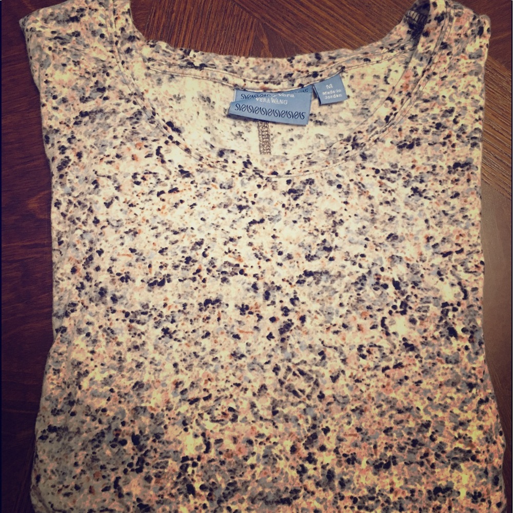 Vera Wang long sleeve tee size M